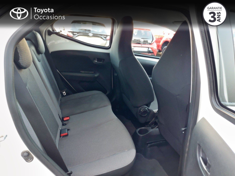 TOYOTA Aygo d’occasion à vendre à Nîmes chez Toyota Nîmes (Photo 7)
