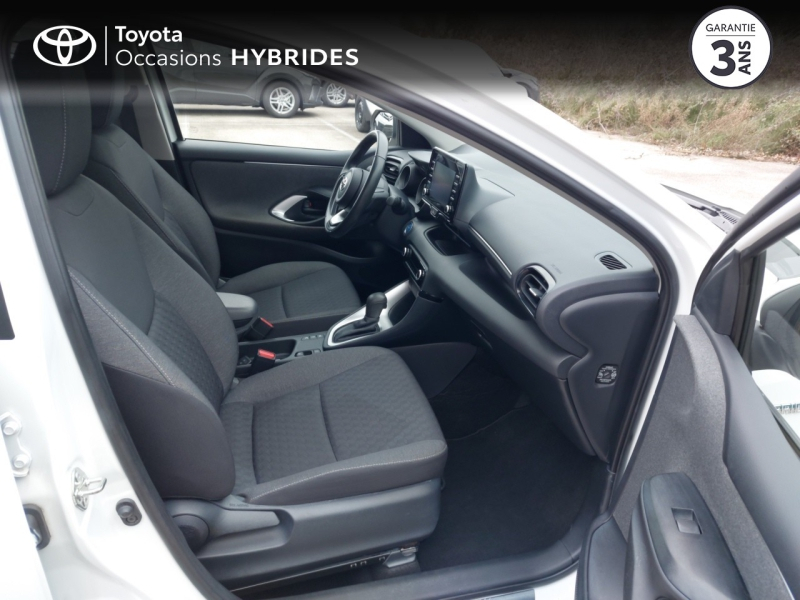 TOYOTA Yaris d’occasion à vendre à Nîmes chez Toyota Nîmes (Photo 6)