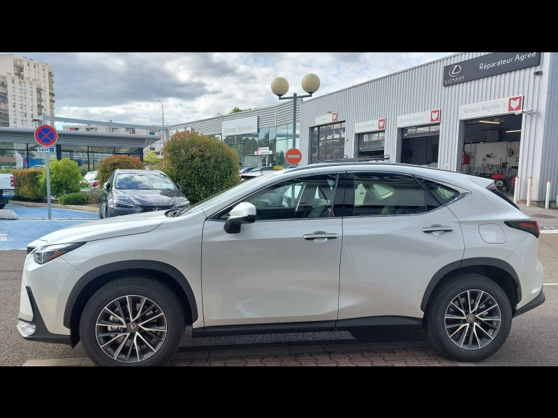 LEXUS NX d’occasion à vendre à NÎMES chez VEYRUNES (Photo 6)