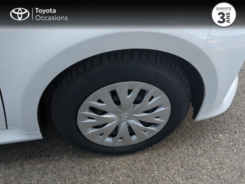 TOYOTA Yaris d’occasion à vendre à NÎMES chez VEYRUNES (Photo 16)