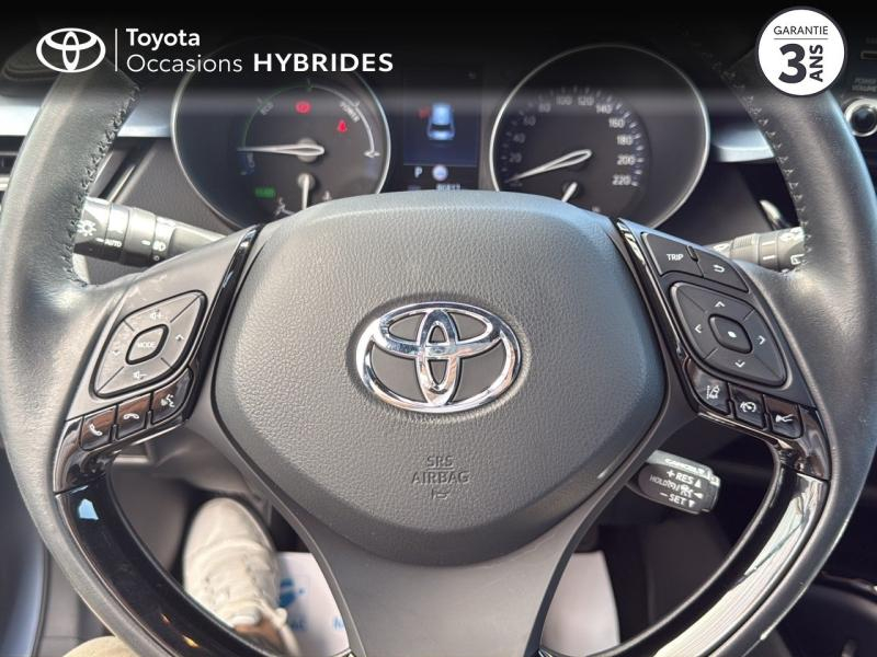 TOYOTA C-HR d’occasion à vendre à NÎMES chez VEYRUNES (Photo 13)