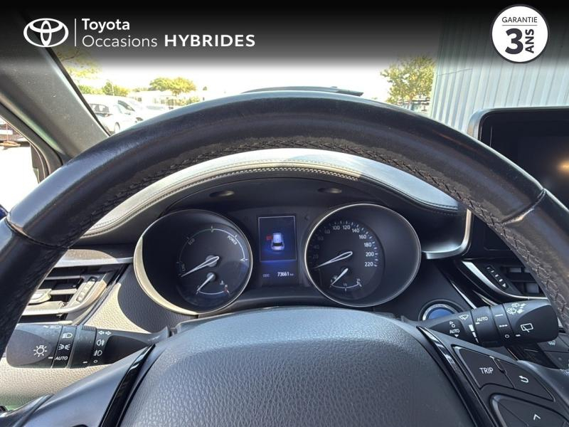 TOYOTA C-HR d’occasion à vendre à NÎMES chez VEYRUNES (Photo 13)