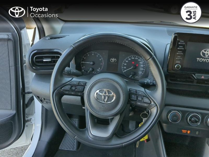 TOYOTA Yaris d’occasion à vendre à NÎMES chez VEYRUNES (Photo 9)