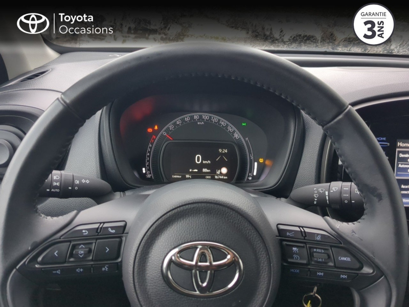 TOYOTA Aygo X d’occasion à vendre à NÎMES chez VEYRUNES (Photo 13)