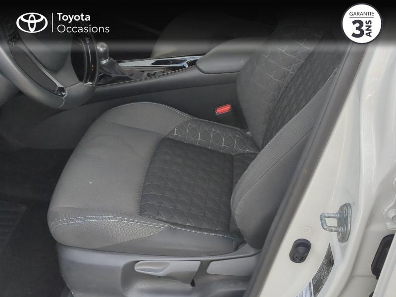 TOYOTA C-HR d’occasion à vendre à NÎMES chez VEYRUNES (Photo 11)