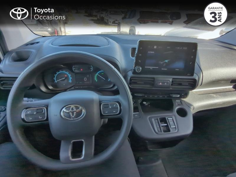TOYOTA ProAce City VUL d’occasion à vendre à NÎMES chez VEYRUNES (Photo 8)
