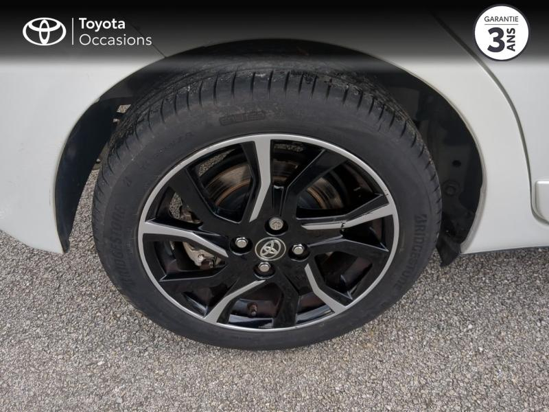 TOYOTA Yaris d’occasion à vendre à NÎMES chez VEYRUNES (Photo 16)