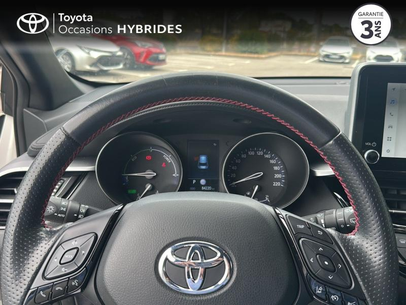 TOYOTA C-HR d’occasion à vendre à NÎMES chez VEYRUNES (Photo 13)