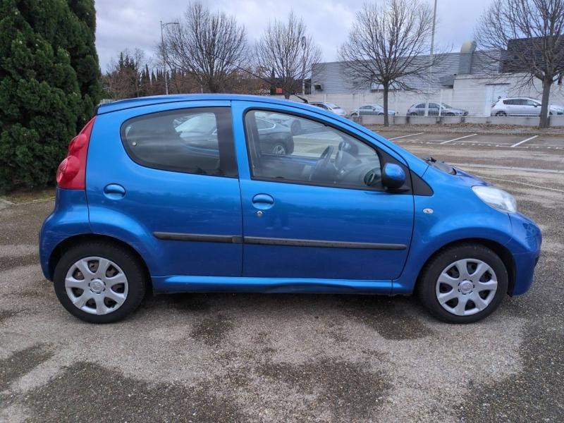 PEUGEOT 107 d’occasion à vendre à NÎMES chez VEYRUNES (Photo 6)