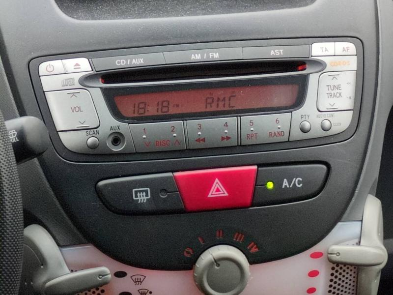 PEUGEOT 107 d’occasion à vendre à NÎMES chez VEYRUNES (Photo 19)