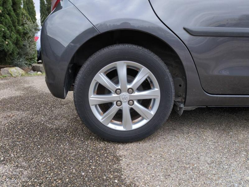 TOYOTA Yaris d’occasion à vendre à NÎMES chez VEYRUNES (Photo 12)