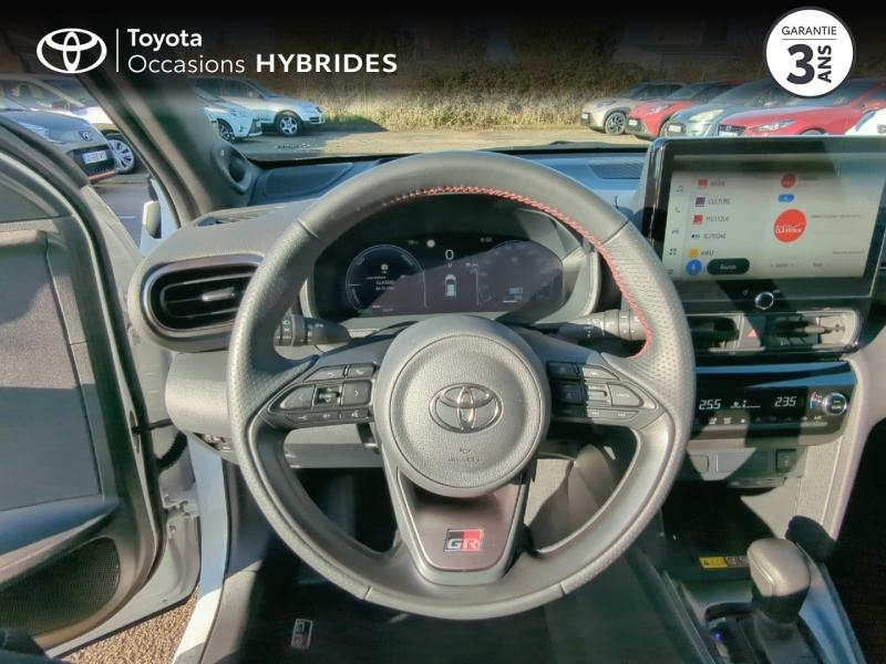 TOYOTA Yaris Cross d’occasion à vendre à NÎMES chez VEYRUNES (Photo 9)