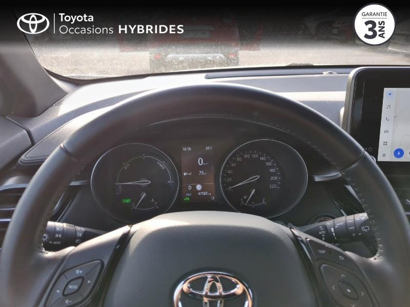 TOYOTA C-HR d’occasion à vendre à NÎMES chez VEYRUNES (Photo 13)