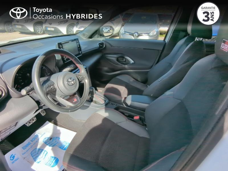 TOYOTA Yaris Cross d’occasion à vendre à NÎMES chez VEYRUNES (Photo 11)