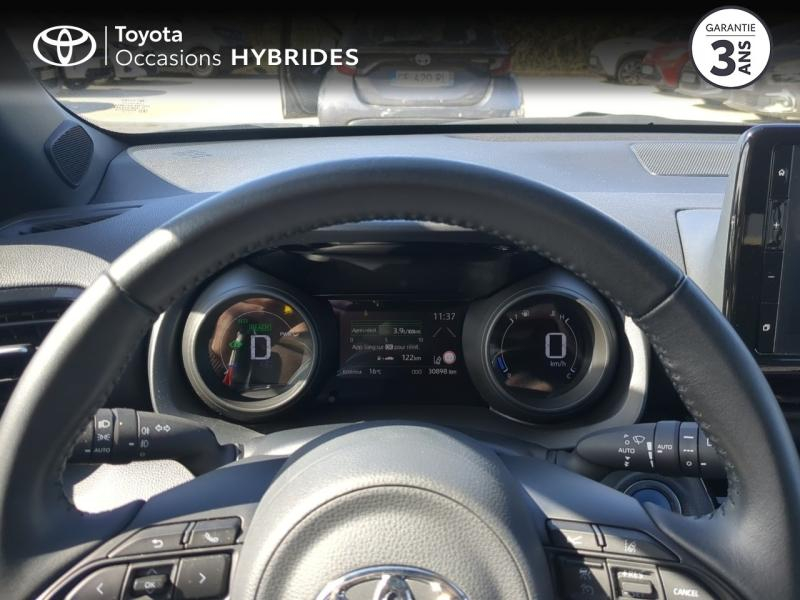 TOYOTA Yaris Cross d’occasion à vendre à NÎMES chez VEYRUNES (Photo 13)