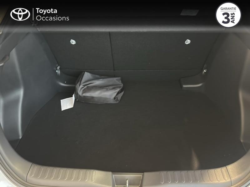 TOYOTA C-HR d’occasion à vendre à NÎMES chez VEYRUNES (Photo 10)