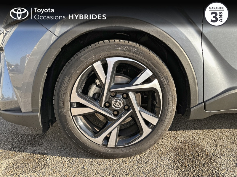 TOYOTA C-HR d’occasion à vendre à NÎMES chez VEYRUNES (Photo 16)