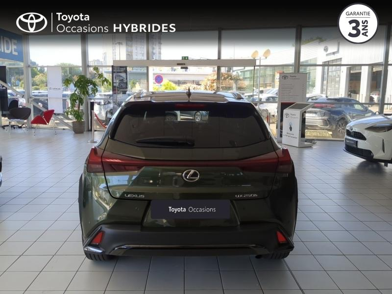 LEXUS UX d’occasion à vendre à NÎMES chez VEYRUNES (Photo 4)