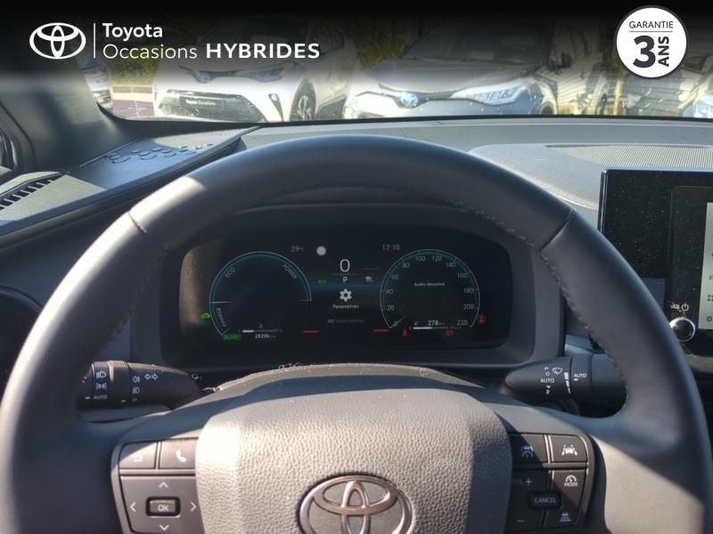 TOYOTA C-HR d’occasion à vendre à NÎMES chez VEYRUNES (Photo 13)